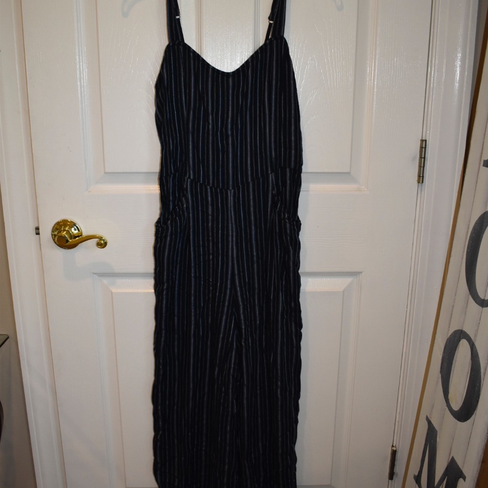 Hollister jump suit size medium